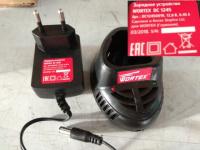 зарядное устройство MG1213ELi