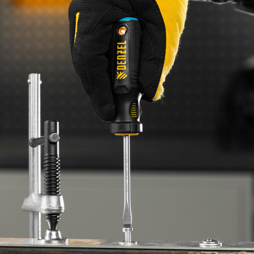 Отвертка, SL5x75 мм, S2, 3к рукоятка Denzel