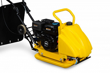 Виброплита TOR T-80 86 кг, 13кН LCT бак, коврик, колесный комплект